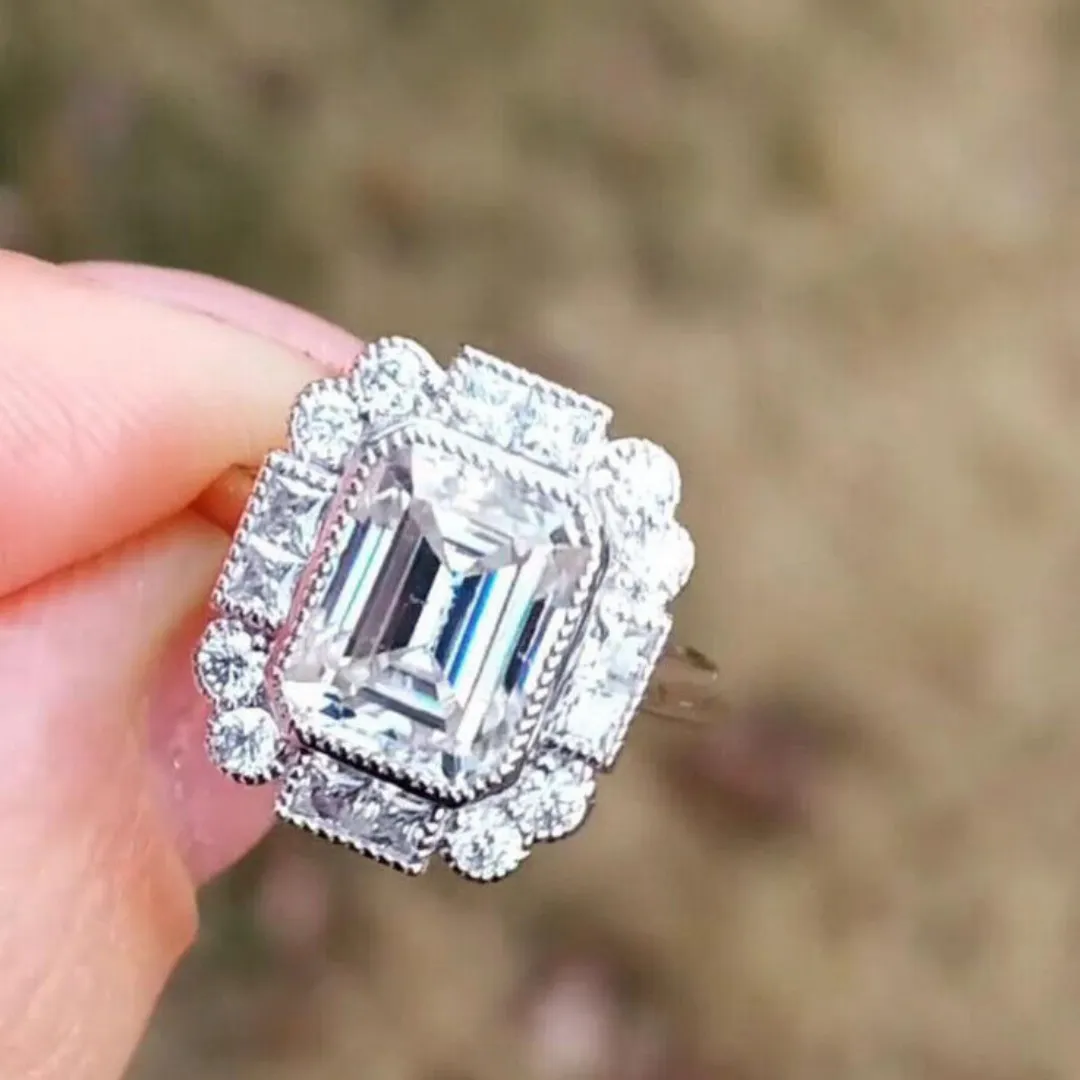 /public/photos/live/Vintage Inspired Emerald Moissanite Halo Engagement Ring 637 (5).webp